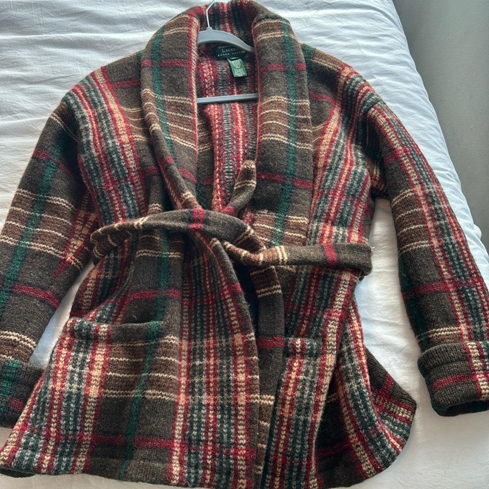 Vintage knit #ralphlauren #belted sweater